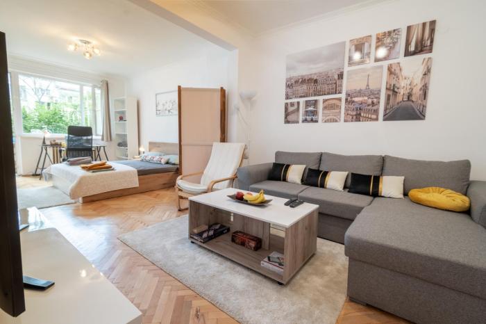 Vivid Condo by NDK and Vitosha Blvd with Free Secured Parking and AC