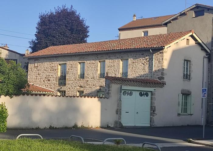 Bienvenue Au détour de lArzon, Craponne, 3 ch, jardin, parking