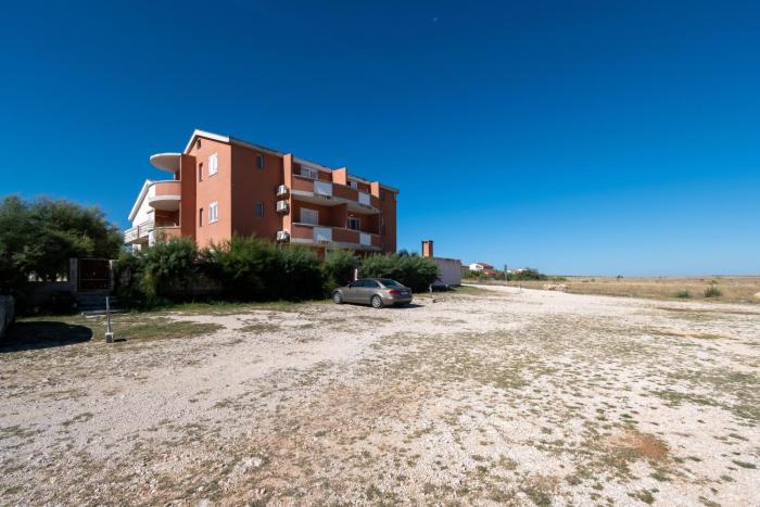 Apartments by the sea Razanac, Zadar - 5766