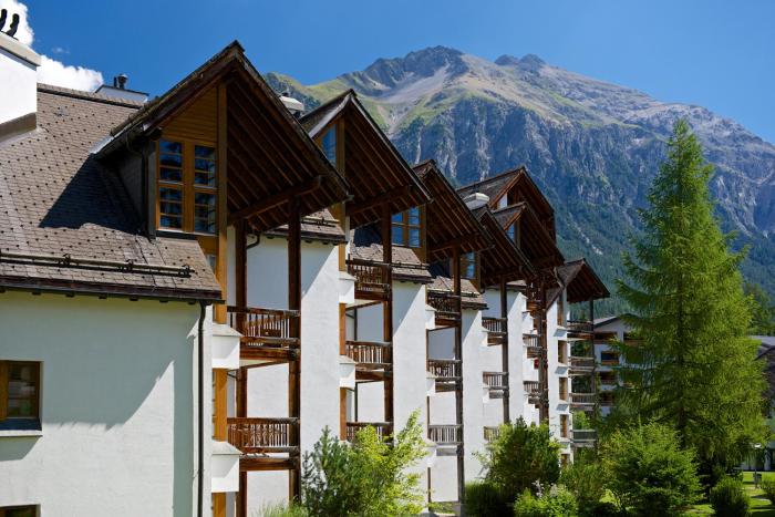 Schweizerhof Ferienwohnungen Lenzerheide Haus 4