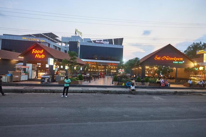 Hotel G-Square - Shirdi