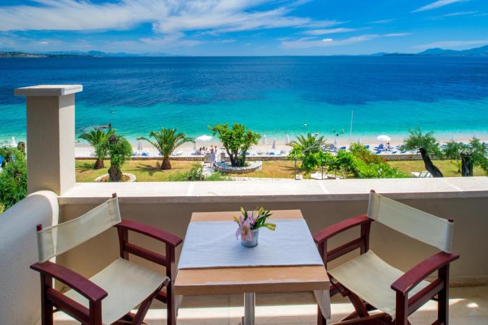 Krouzeri Beach Apartments