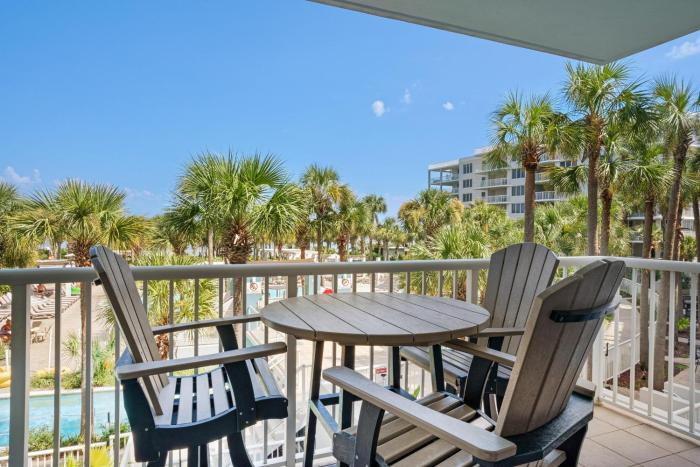 Destin West Bayside Pelican #308