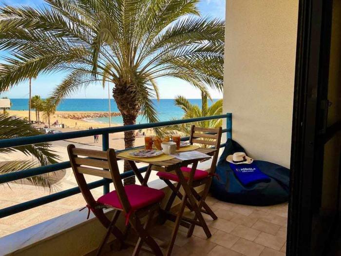 Infante Sagres by FHR1º linha da praia