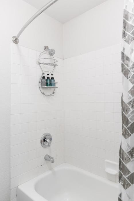 1900 Sqft House 5beds,3bath With heated Pool,spa,bbq