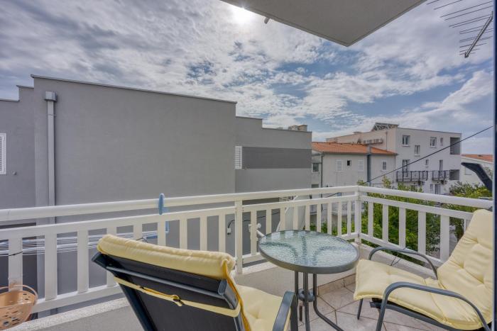 Sea Breeze Apartments Makarska - Happy Rentals