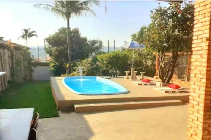 Espaço rústico e aconchegante em Pinhal!