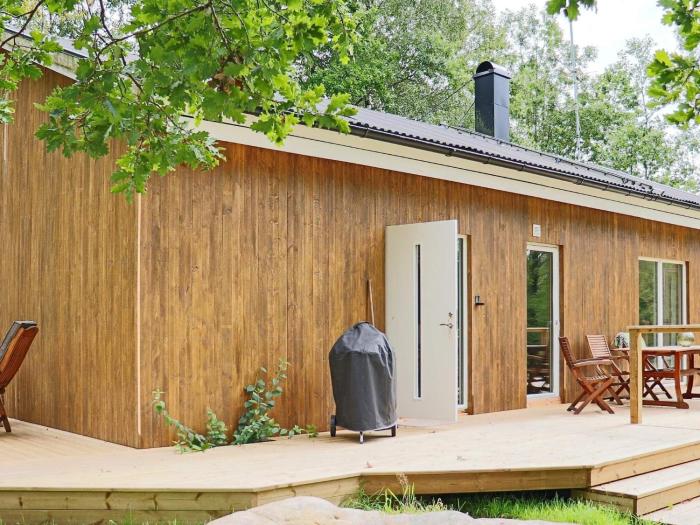 4 person holiday home in KNÄRED-By Traum