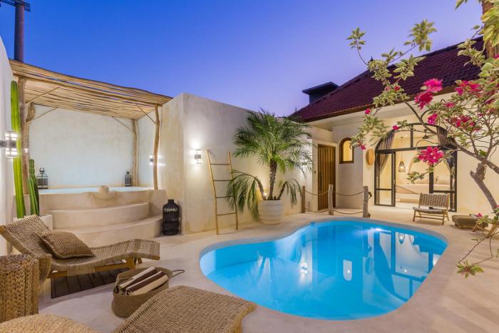 VILLA SALEYA with JACUZZI