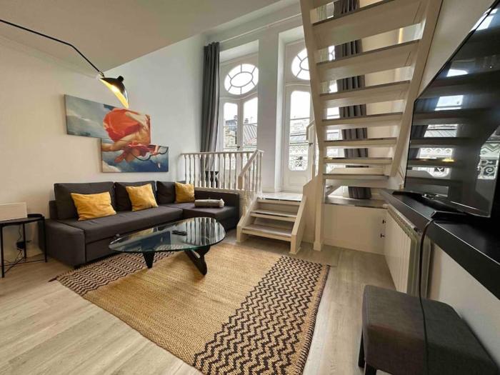 P Sanz 1, 405 by YBH