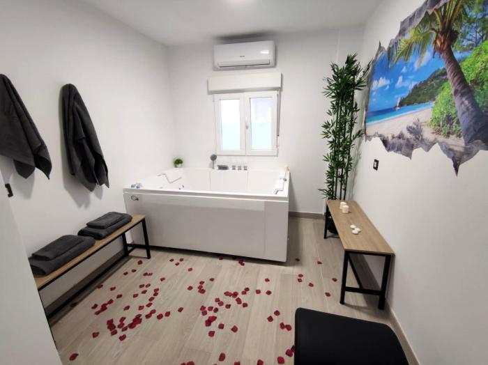 Apartamento con Jacuzzi: El Rincón de Ayud