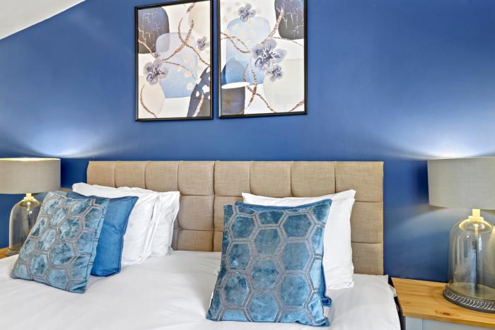 2Bedroom Modern House in Camden Town