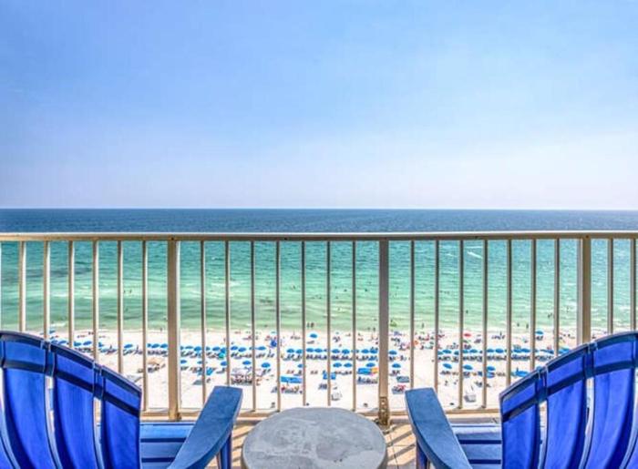 Oceanfront Condo #1320 at Summit