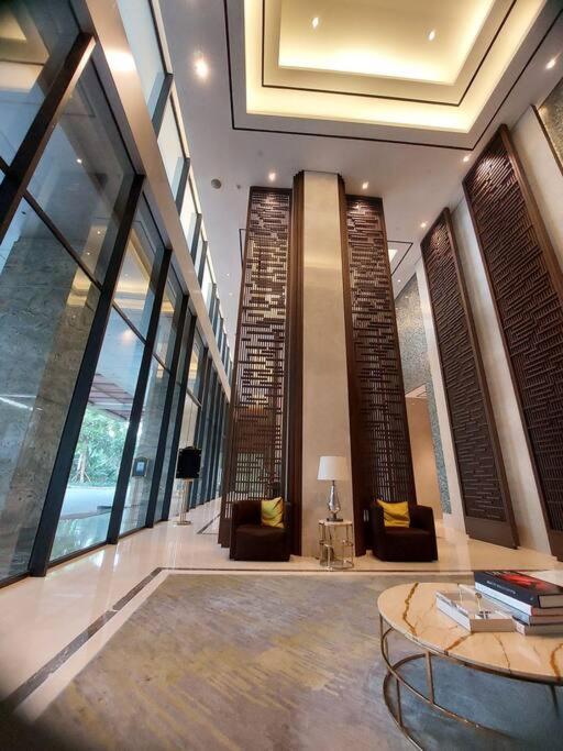 Apartemen permata hijau suites