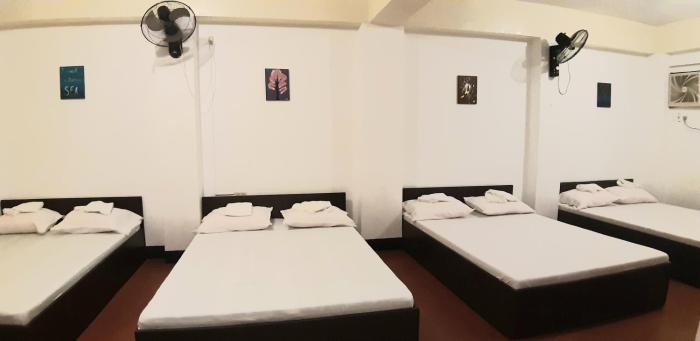 Angel & Maries Basic ACroom for 4-8pax