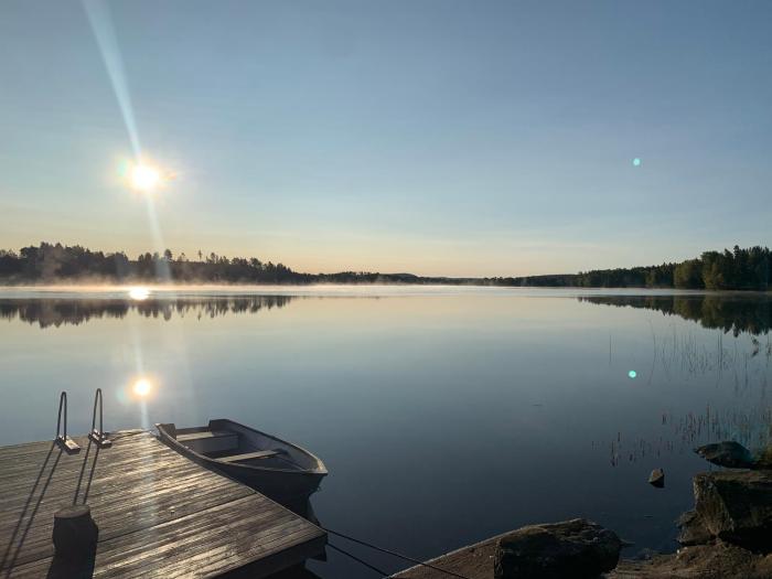 Cozy cottage by the lake, Charlottenberg