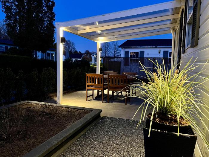 Holiday Inn 30 Oisterwijk # Hygiëne # Airport Eindhoven # Airco # Bosrijk # Hiking & Biking # Efteling # Safaripark