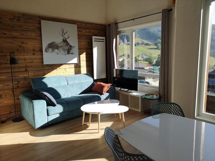 Appartement lumineux, 4-6 personnes, refait à neuf