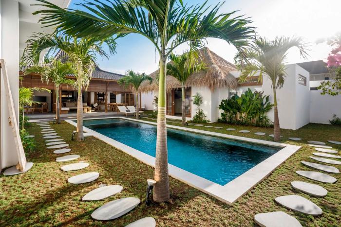Villa Parasol by Alfred in Bali
