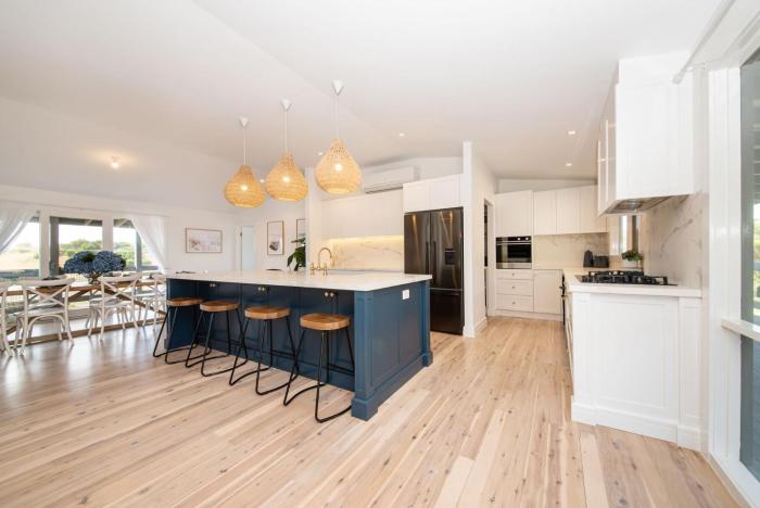 Dundas on the Beach at St Andrews