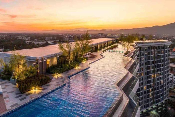 New & Cozy 2 BR @ The Astra Sky River Chiang mai