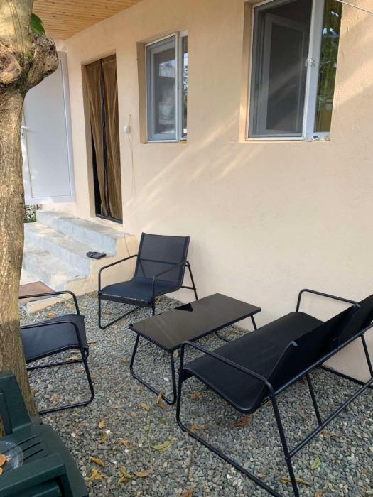 Cozy apartment in Ureki