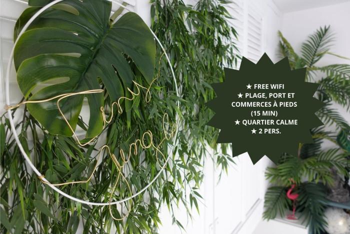 *Tiny Jungle* Plage, port et commerces à pied