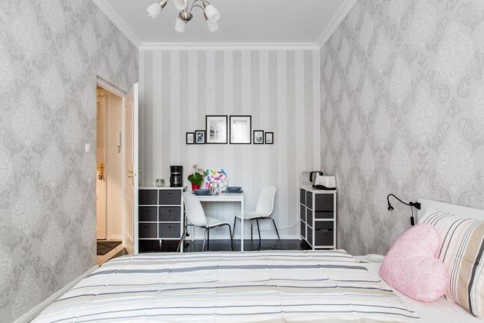 The Little Pearl close to Westend