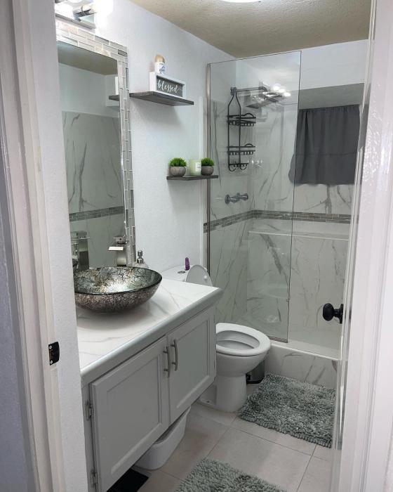 West View 1- Modern & central apartment