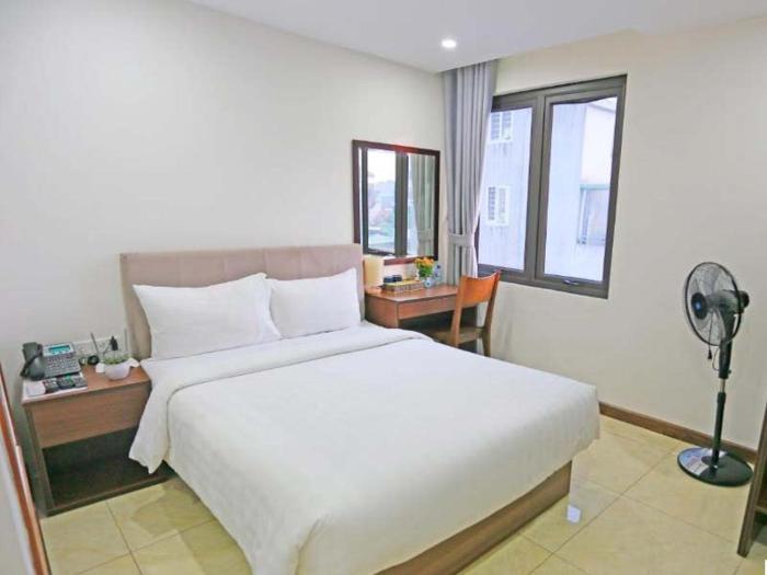 K-BIZ 1 HOTEL - Ngõ 1 Trần Văn Lai HN - by BAY LUXURY