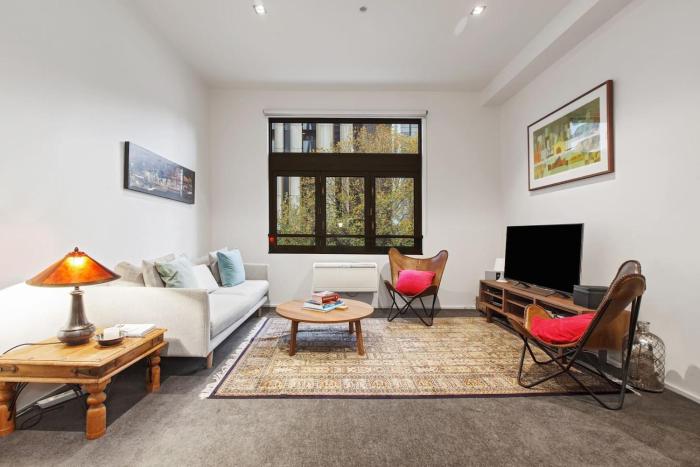 The Nook - A Prime Location to Explore Melbourne