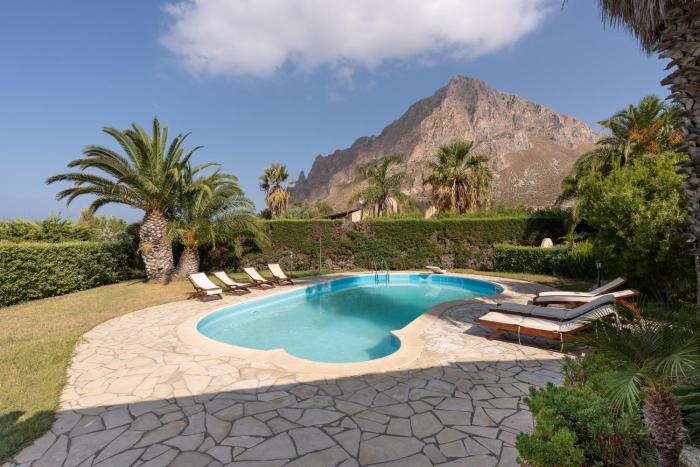 Amazing sunset with swimming pool