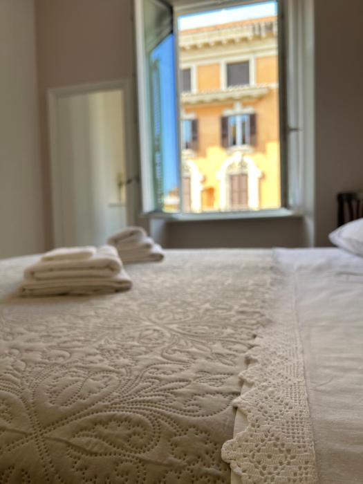 Leonard Vatican House