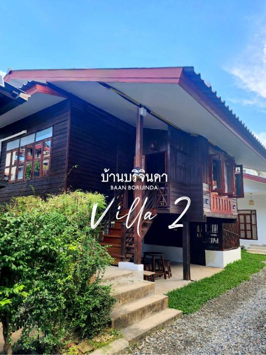 V2-Baan Borijinda-Lanna House in The old city of Chiang Mai