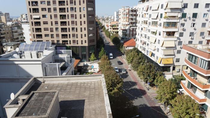 Aksi Home - Tirana Center Dedicated workspace