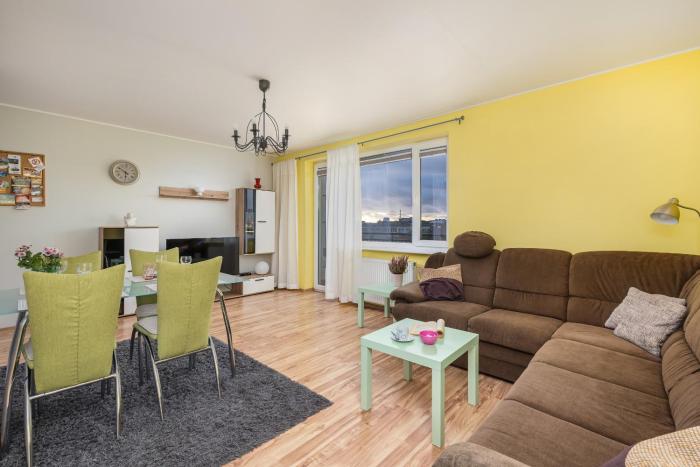 Apartment with Balcony Okopowa Kołobrzeg by Noclegi Renters