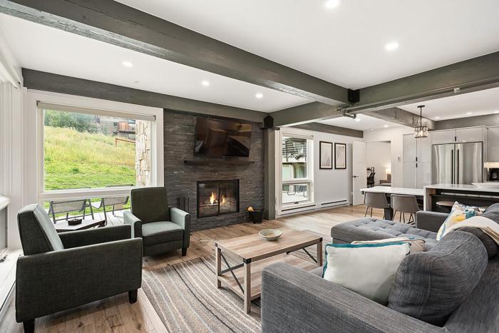 Enclave 110, Snowmass Ski-InSki-Out Condo wShared PoolHot TubGymWiFi