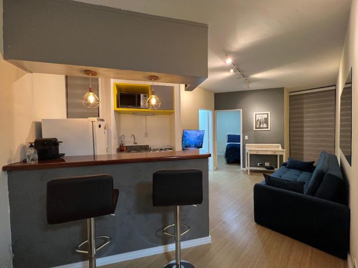 Studio internet rápida garagem ar condicionado