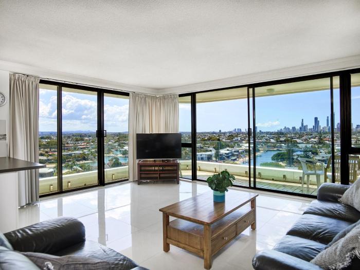 Supa Sized 3 bedroom 2 bath