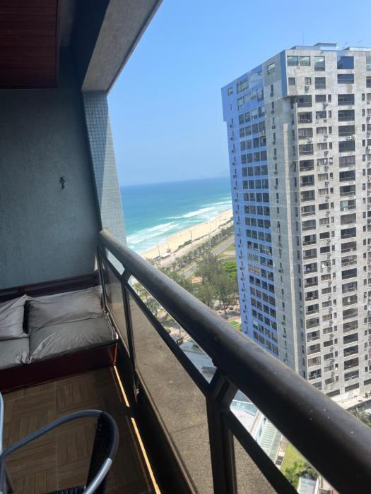 Apartamento em frente à praia Barra da Tijuca
