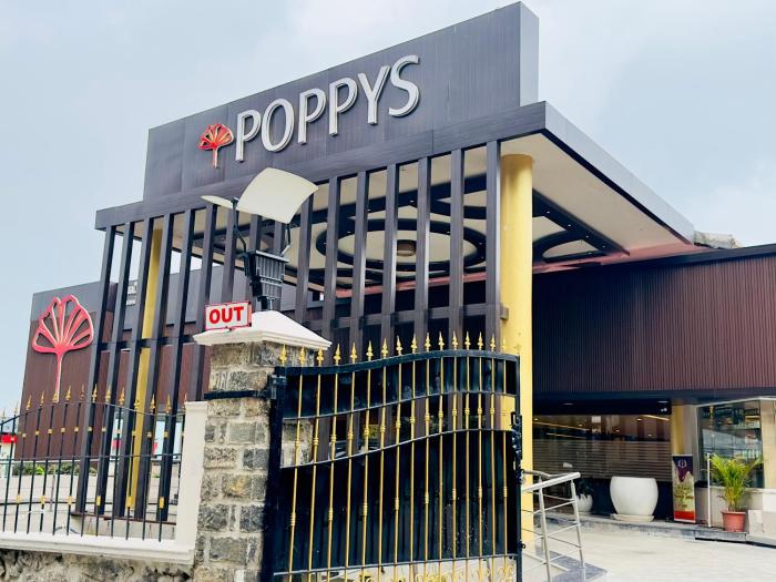 Poppys Pleasant Stay