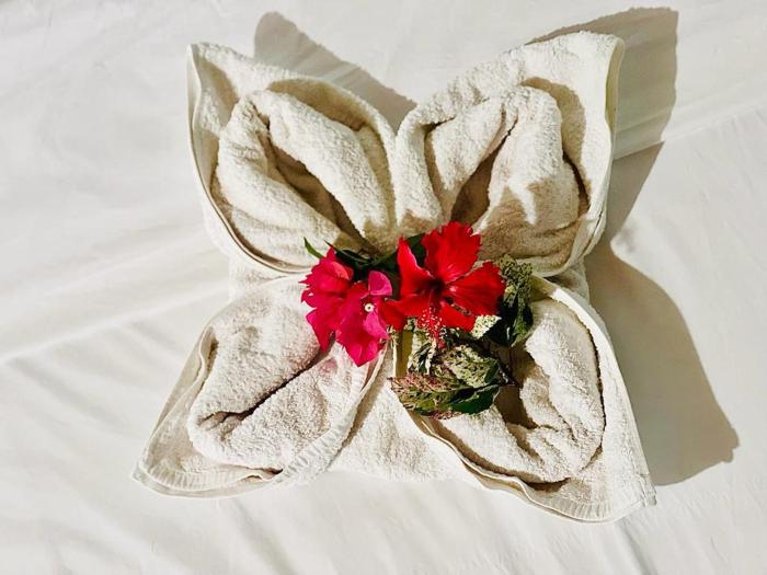 Kurnia Family Homestay & Restaurant!