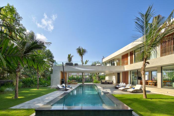 Villa Selong Belanak - Private Beach Access