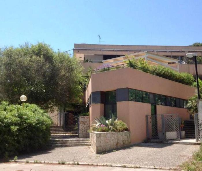 Appartamento fronte spiaggia Residence dei Pini