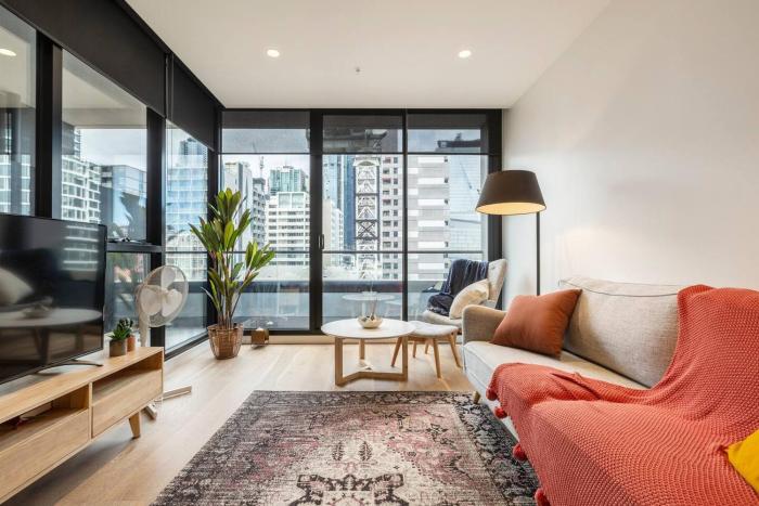 The Nest in The West - Inner-city Sophistication