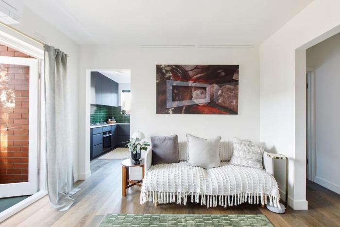 Sage Haven - Laidback St Kilda Beach Living