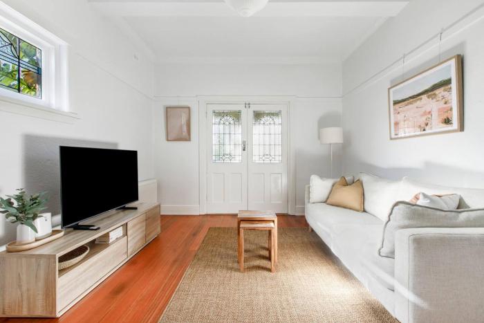 Acland Art Deco - Coastal Chic by St Kilda Beach