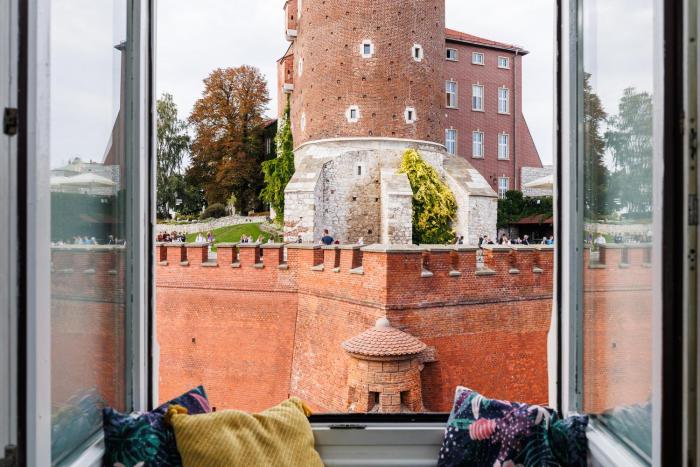 Wawel Castle View - City Center Suite - by Upstairs