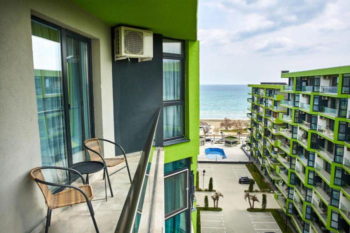Apartamente Indigo Alezzi Beach Pool & Spa