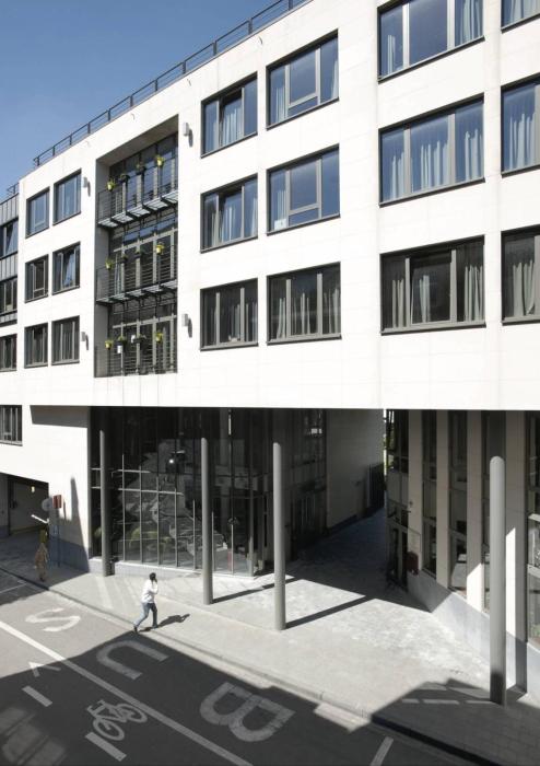 Youth Hostel van Gogh